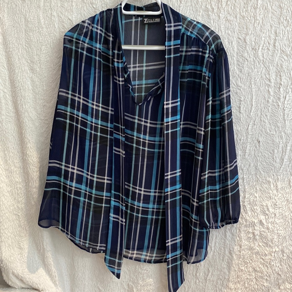 #27 New York & Co size XL